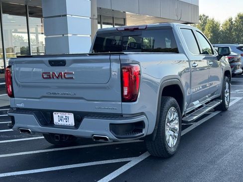 Used 2025 GMC Sierra 1500 Denali w/ Technology Package AWD/4WD image 4