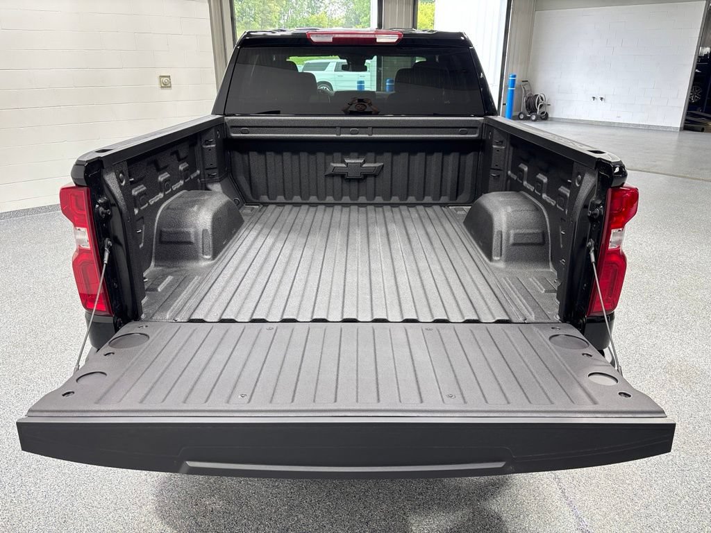New 2026 Chevrolet Silverado 1500 RST AWD/4WD image 36