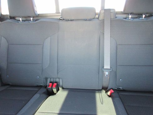 Certified 2025 Chevrolet Silverado 1500 LT Trail Boss w/ Convenience Package II image 23