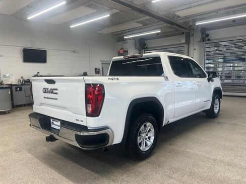 Used 2020 GMC Sierra 1500 SLE w/ SLE Value Package AWD/4WD image 5