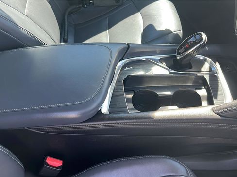 Used 2018 Buick Enclave Essence w/ Trailering Package image 22