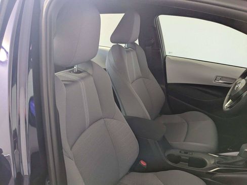 Used 2026 Toyota Corolla SE FWD image 31