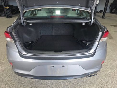 Used 2019 Hyundai Sonata SE FWD image 12