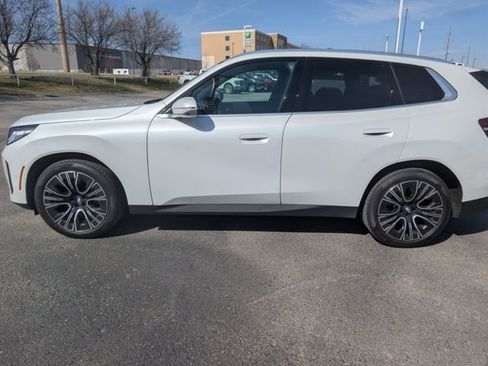 Used 2025 BMW X3 xDrive30i image 7
