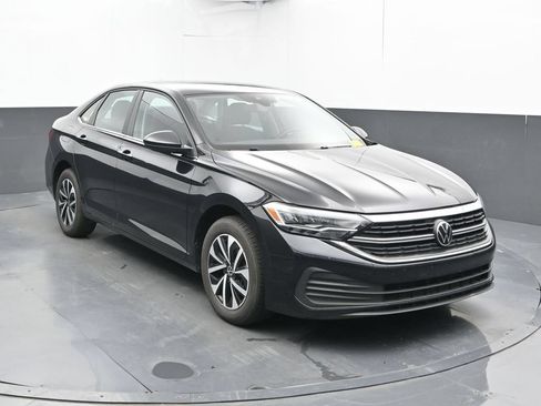 Used 2024 Volkswagen Jetta S FWD image 6