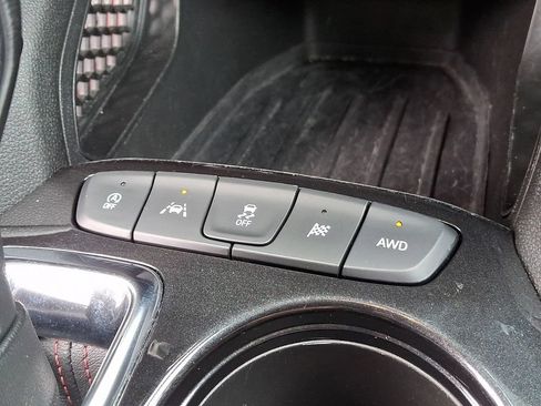 Used 2023 Chevrolet TrailBlazer RS w/ Convenience Package AWD/4WD image 28
