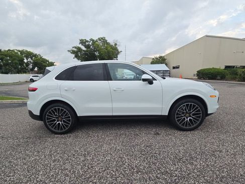 Used 2019 Porsche Cayenne AWD/4WD image 4