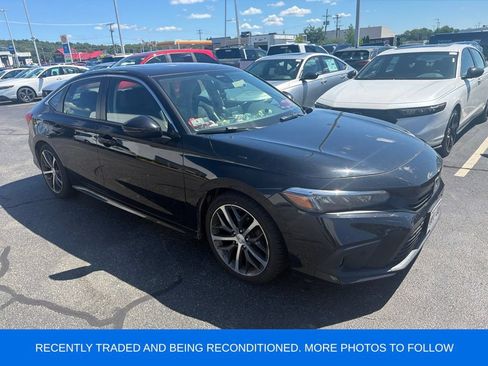Used 2022 Honda Civic Touring image 1