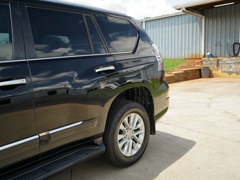 Used 2017 Lexus GX 460 Premium AWD/4WD image 22
