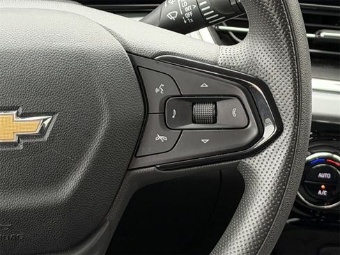 Certified 2024 Chevrolet Trax LT image 15