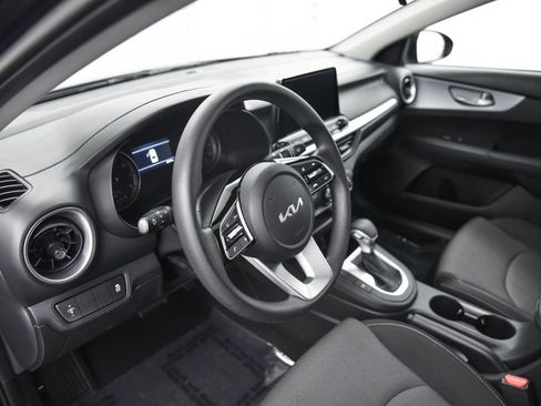 Used 2024 Kia Forte LX image 16