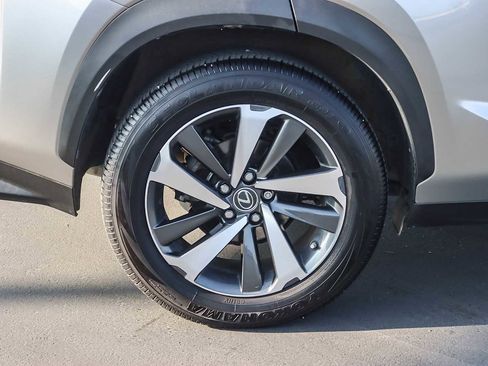 Used 2019 Lexus NX 300 image 9