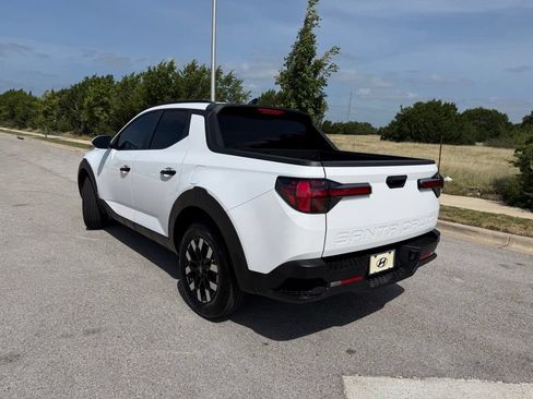 Certified 2025 Hyundai Santa Cruz SEL FWD image 7