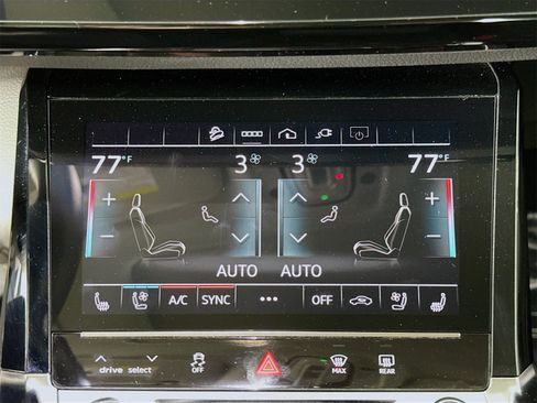 Certified 2023 Audi e-tron Premium Plus w/ Premium Plus Package image 16