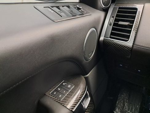 Used 2017 Land Rover Range Rover Sport SVR image 25