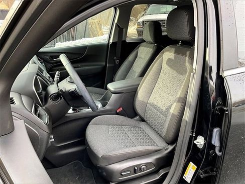Used 2023 Chevrolet Equinox LT w/ Driver Convenience Package image 20