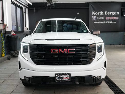 Used 2023 GMC Sierra 1500 Elevation w/ Preferred Package AWD/4WD image 2