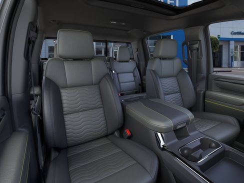 New 2026 Chevrolet Silverado 2500 ZR2 AWD/4WD image 17