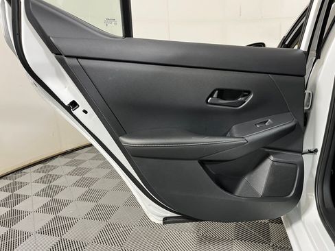 Used 2024 Nissan Sentra S image 24