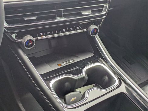 New 2026 Chevrolet Traverse LT w/ Sun and Wheel Package image 21