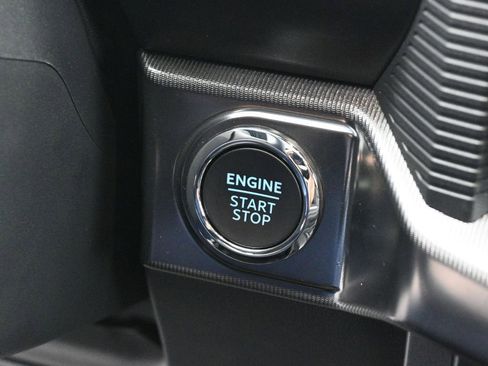 New 2025 Ford F150 Lariat w/ Equipment Group 502A High image 15