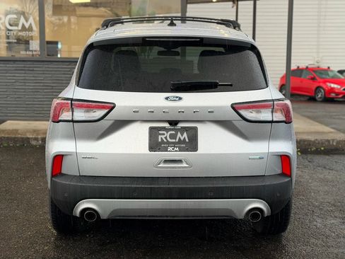 Used 2020 Ford Escape SEL image 6