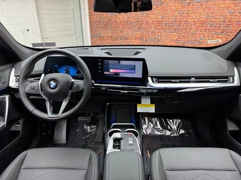 New 2026 BMW X1 xDrive28i w/ Technology Package image 12