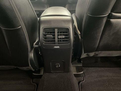 Used 2022 Ford Escape SEL w/ Technology Package AWD/4WD image 20