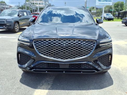 Used 2023 Genesis GV70 2.5T w/ Sport Prestige Package AWD/4WD image 2
