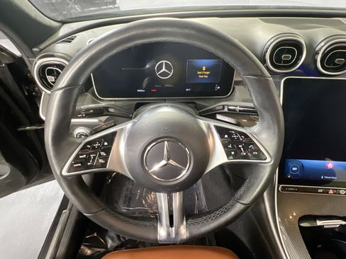 Used 2023 Mercedes-Benz C 300 4MATIC Sedan image 11