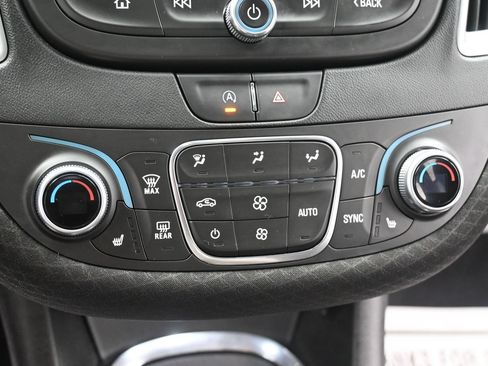 Used 2022 Chevrolet Malibu LT w/ Redline Edition FWD image 29