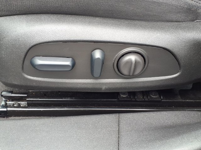 Used 2024 Chevrolet Malibu LT FWD image 9