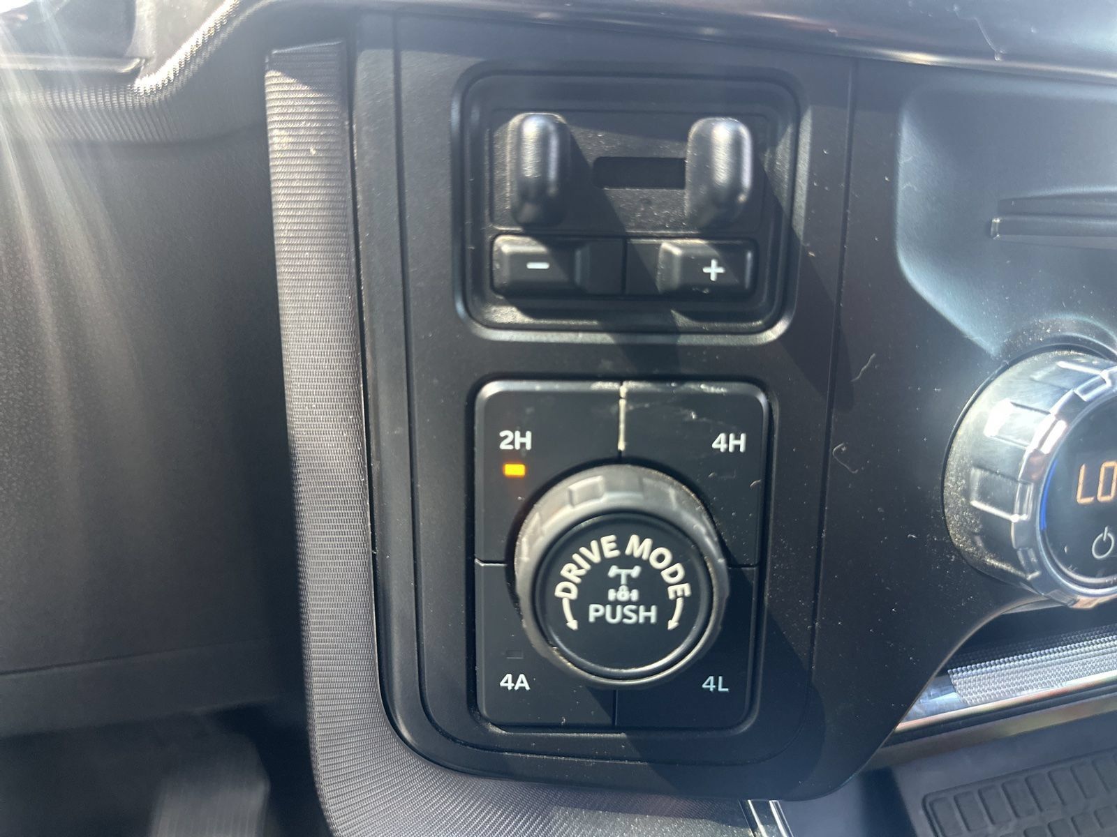 Used 2021 Ford F150 Platinum w/ Equipment Group 701A High AWD/4WD image 23