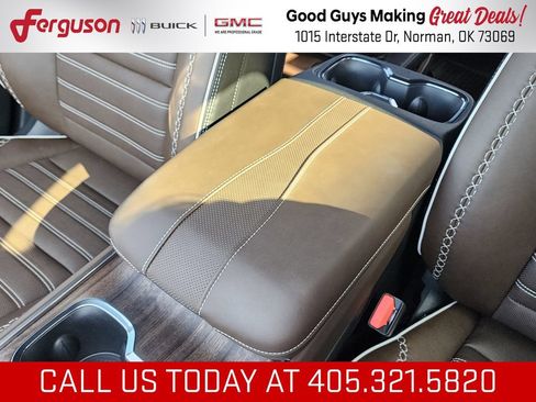 New 2026 GMC Acadia Denali Ultimate w/ LPO, All-Weather Package AWD/4WD image 35