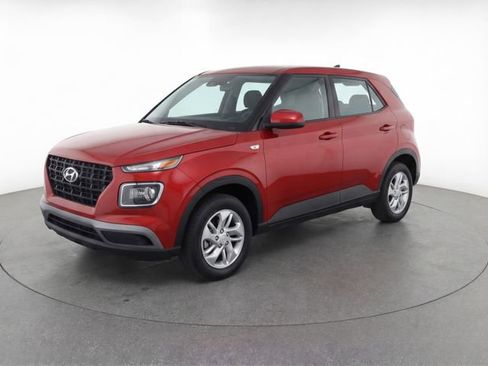 Used 2021 Hyundai Venue SE image 1