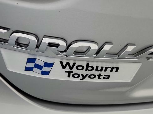 Used 2023 Toyota Corolla SE FWD image 9