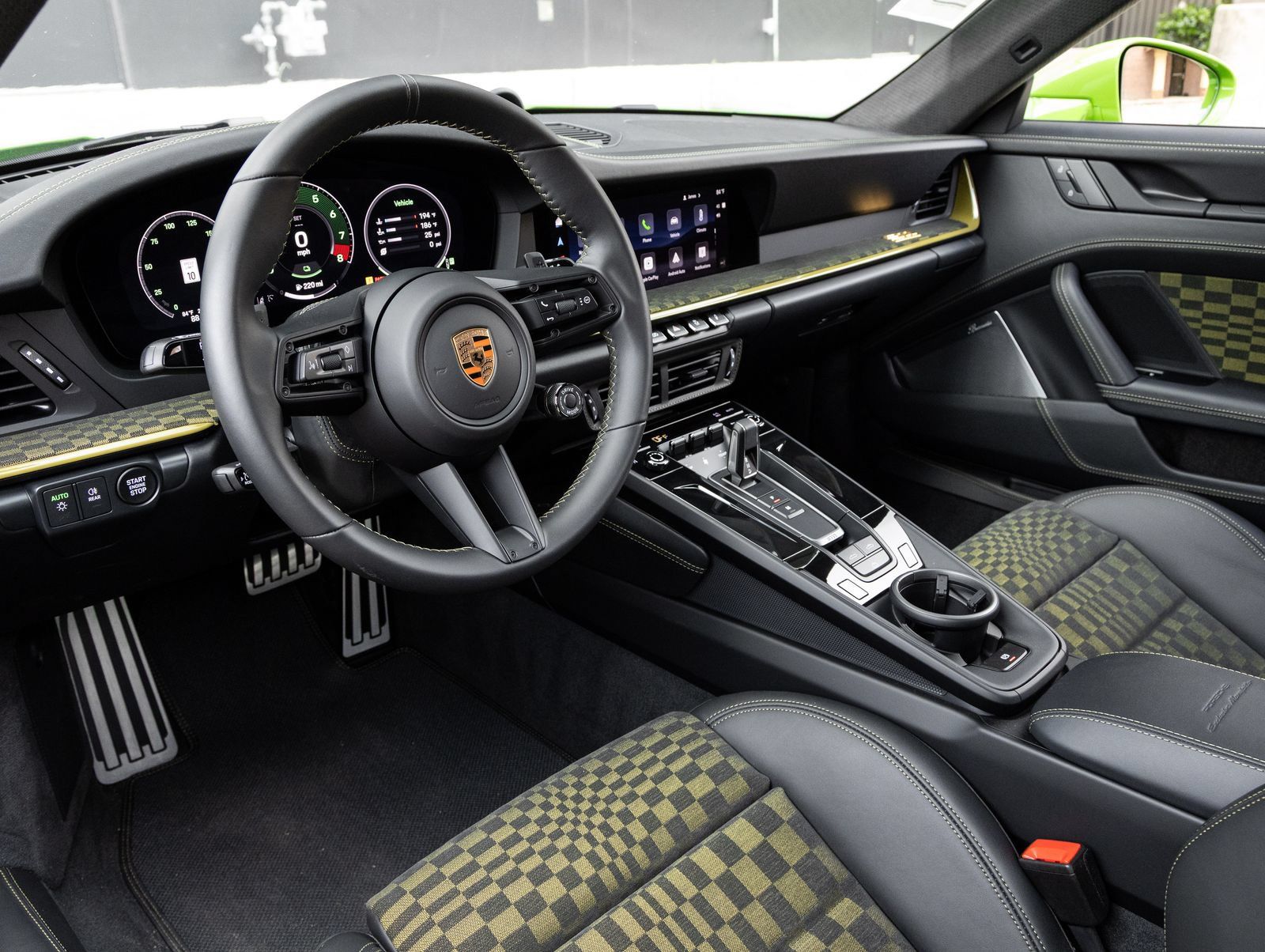 Certified 2026 Porsche 911 Carrera GTS RWD image 4