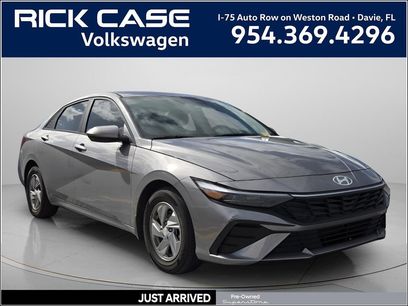 Used 2024 Hyundai Elantra SE