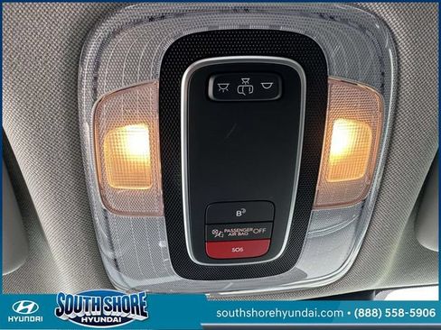 Certified 2023 Hyundai Elantra SEL FWD image 34
