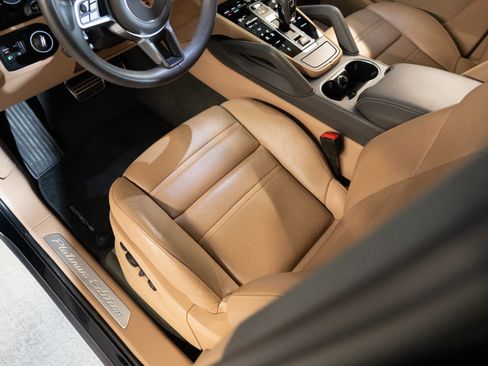 Certified 2023 Porsche Cayenne S Platinum AWD/4WD image 14