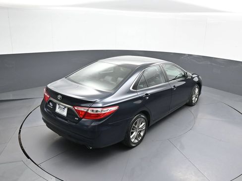 Used 2017 Toyota Camry SE FWD image 37