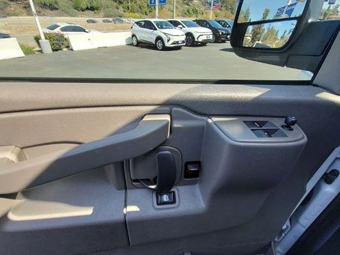 Used 2024 GMC Savana 2500 w/ Driver Convenience Package image 20