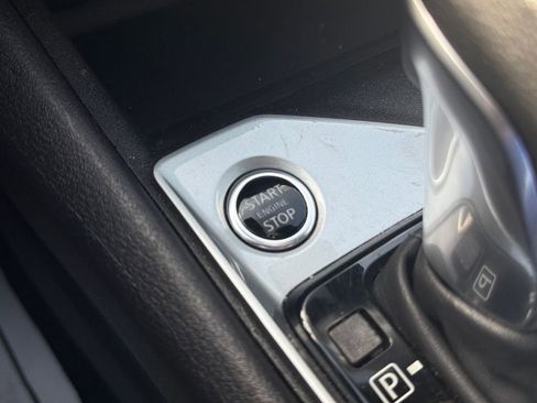 Used 2025 Nissan Altima 2.5 SV FWD image 27