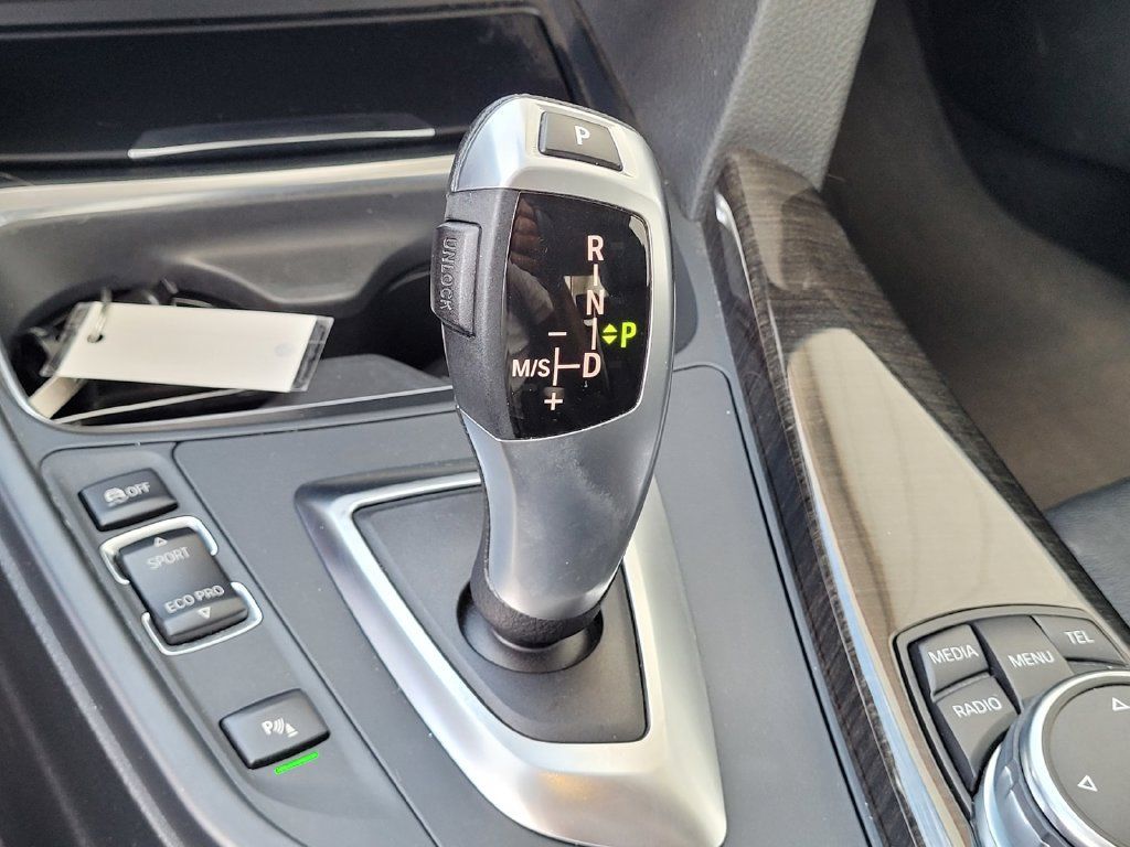 Used 2015 BMW 335i Sedan RWD image 15