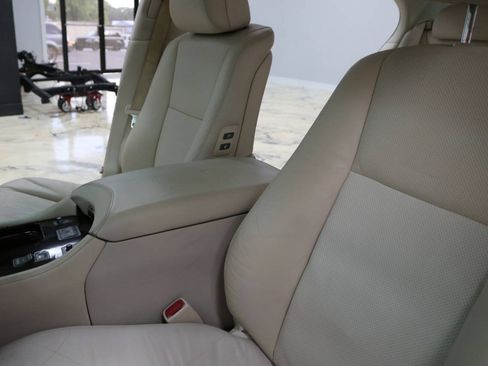 Used 2008 Lexus LS 460 L w/ Preferred Accessory Pkg RWD image 59