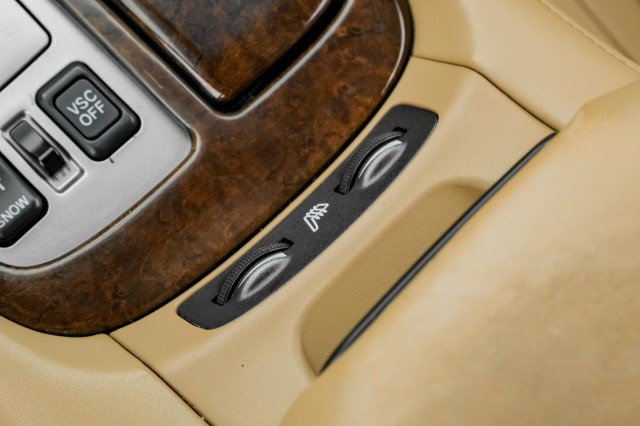 Used 2006 Lexus SC 430 Convertible RWD image 21
