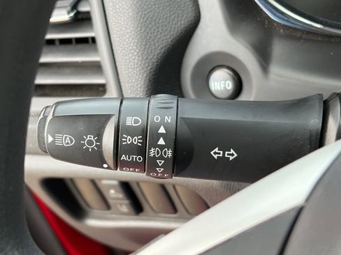 Used 2025 Mitsubishi Outlander Sport ES AWD/4WD image 14