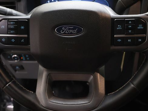 Used 2024 Ford F150 XLT AWD/4WD image 18