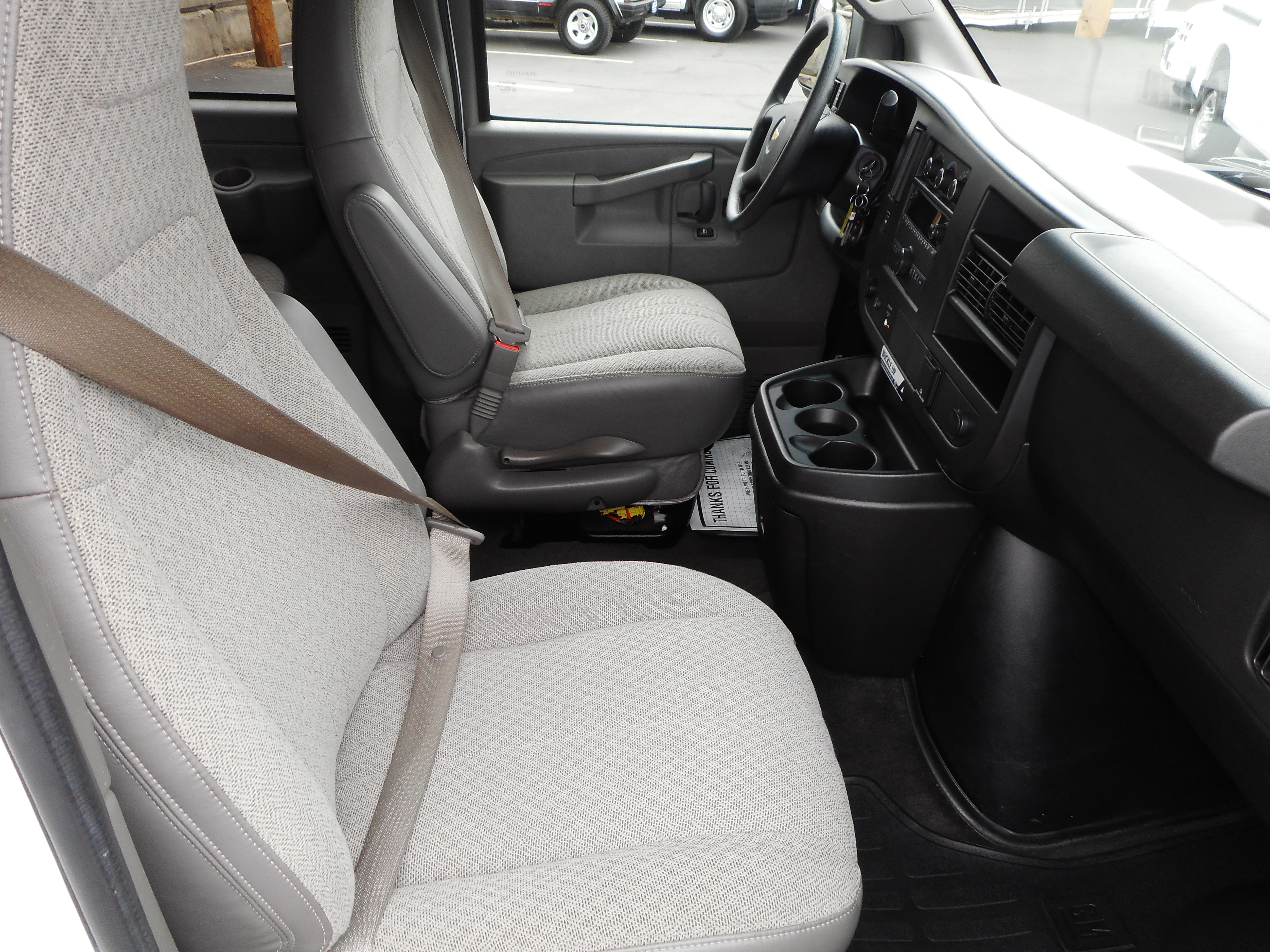 Used 2017 Chevrolet Express 3500 LT w/ LT Preferred Equipment Group RWD image 28