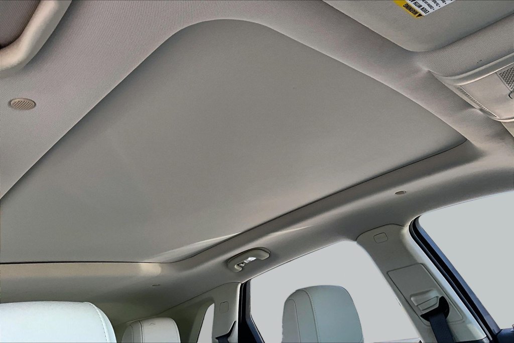 Used 2022 Cadillac XT5 Premium Luxury FWD image 17